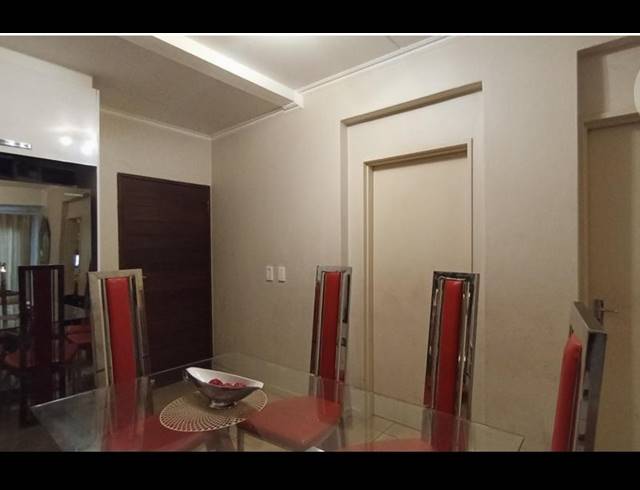 2 BEDROOM APARTMENT FOR SALE IN SUNNINGHILL